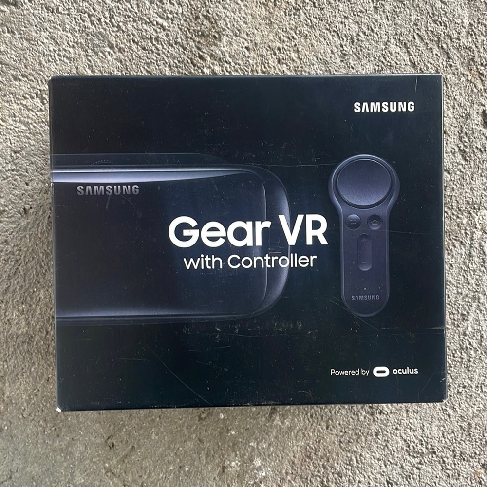 SAMSUNG VR Goggles